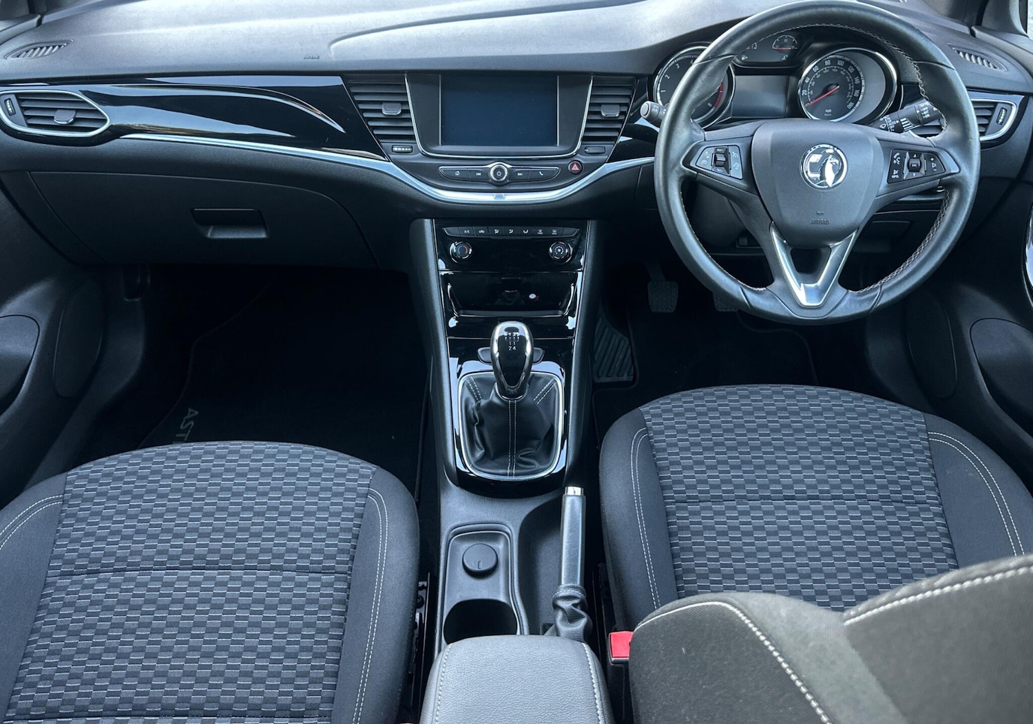 Used Vauxhall Astra 2016 for sale - 76370230: Photo 13