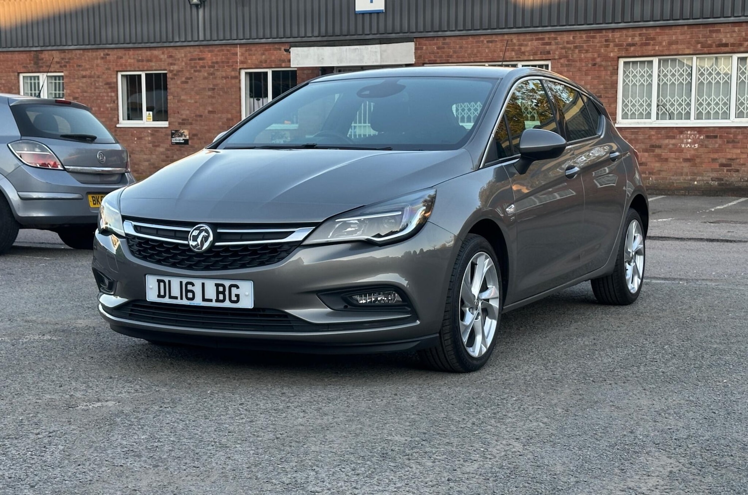 Used Vauxhall Astra 2016 for sale - 76370230: Photo 4