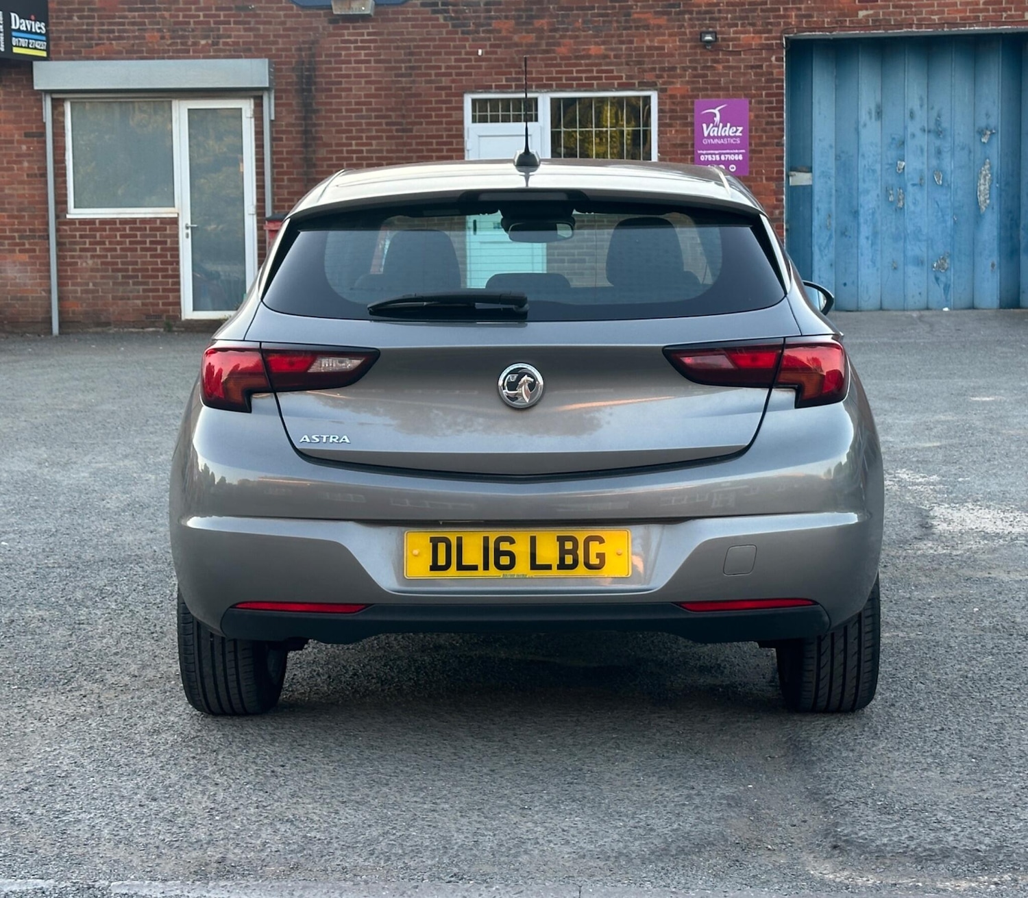 Used Vauxhall Astra 2016 for sale - 76370230: Photo 8