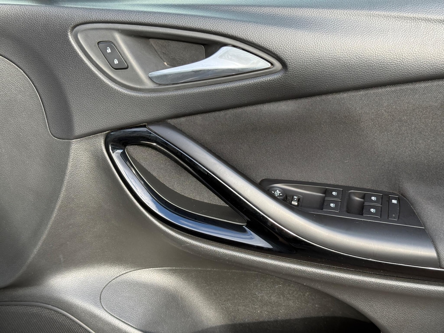 Used Vauxhall Astra 2019 for sale - 76371666: Photo 22