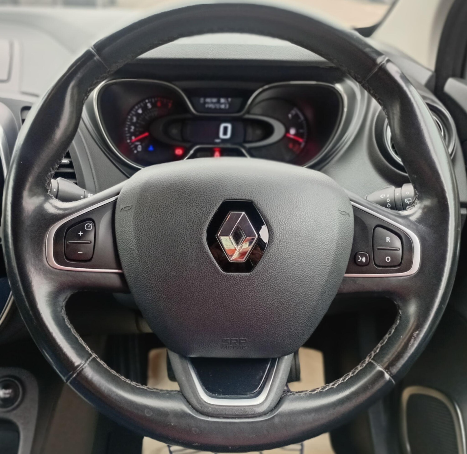 Used Renault Captur 2018 for sale - 76370993: Photo 15