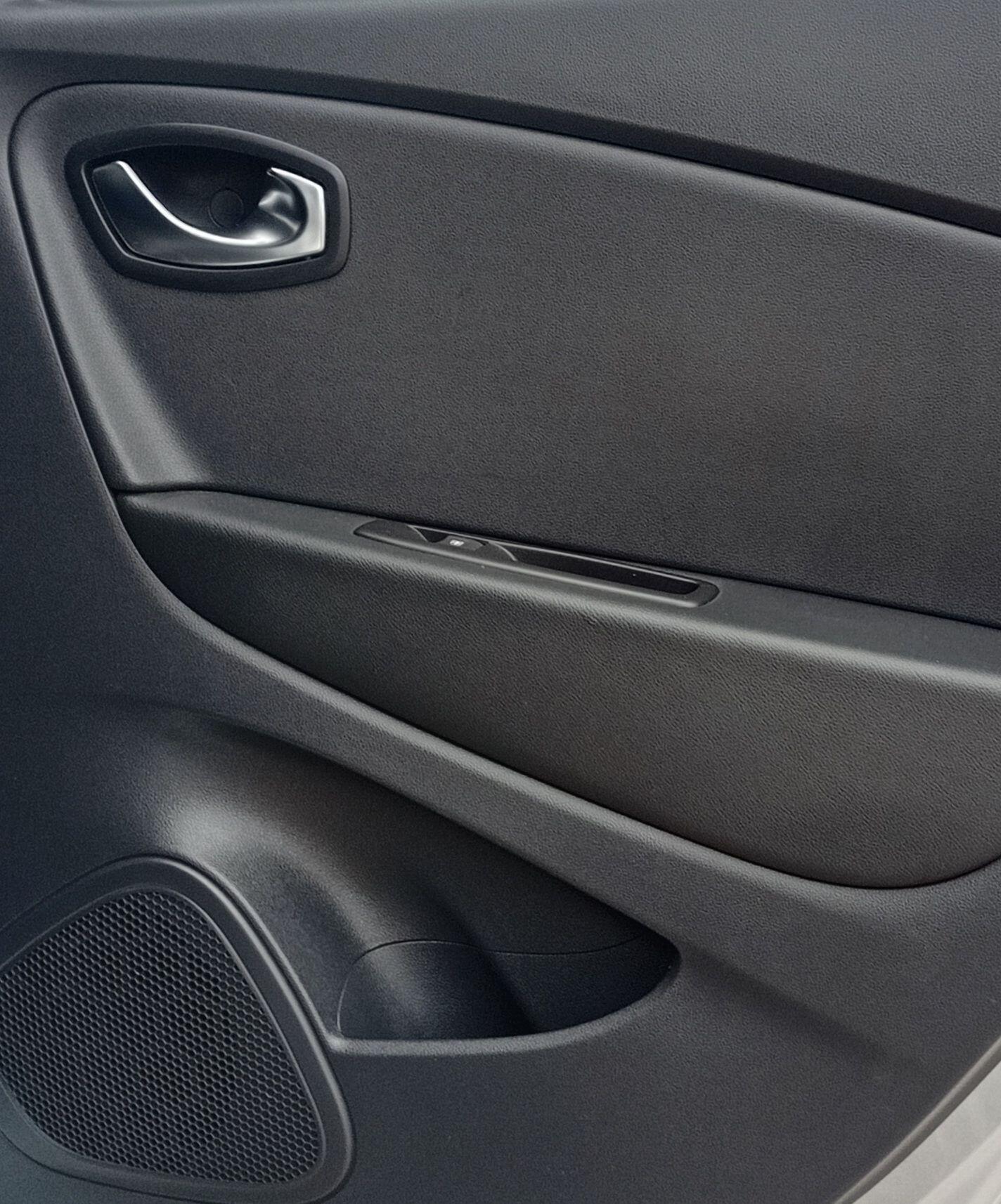 Used Renault Captur 2018 for sale - 76370993: Photo 51
