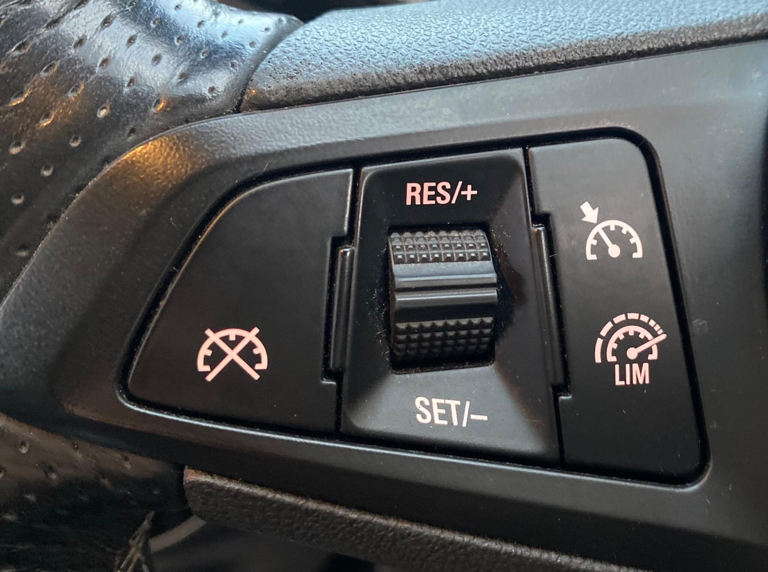 Used Vauxhall Corsa for sale - 76440539: Photo 21