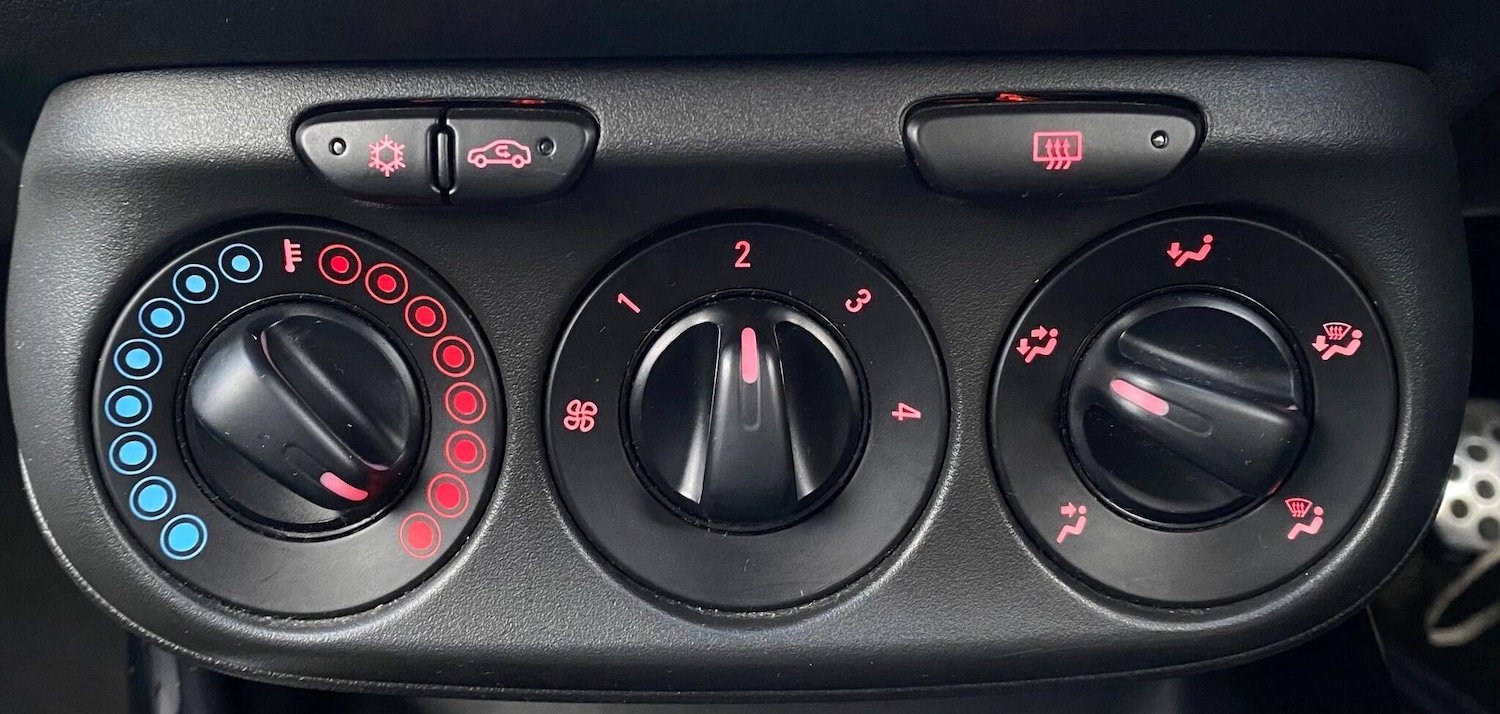 Used Vauxhall Corsa for sale - 76440539: Photo 28