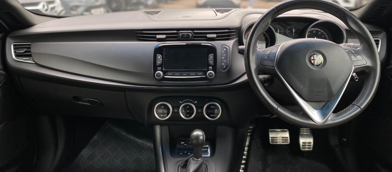 Used Alfa Romeo Giulietta 2016 for sale - 76370829: Photo 14