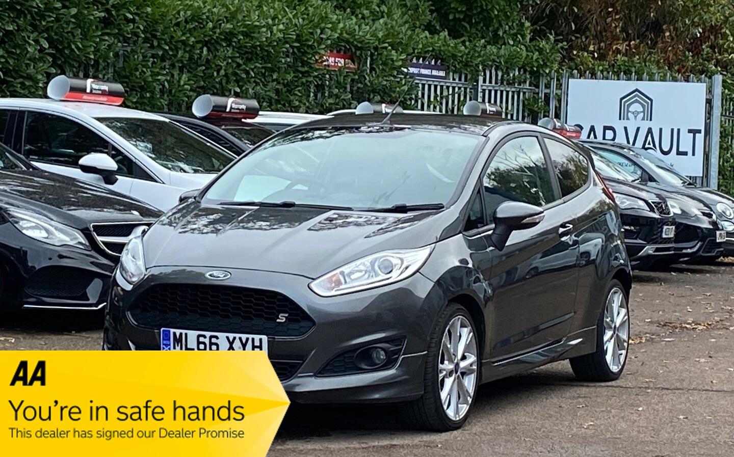 Used Ford Fiesta 2016 for sale - 76446855: Photo 1
