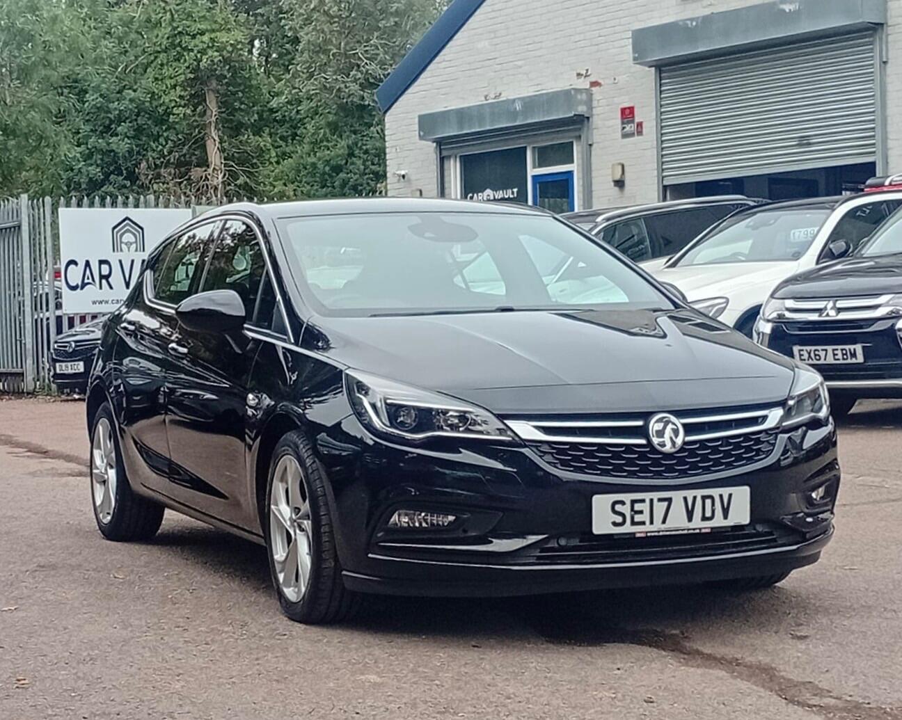 Used Vauxhall Astra 2017 for sale - 76370905: Photo 13