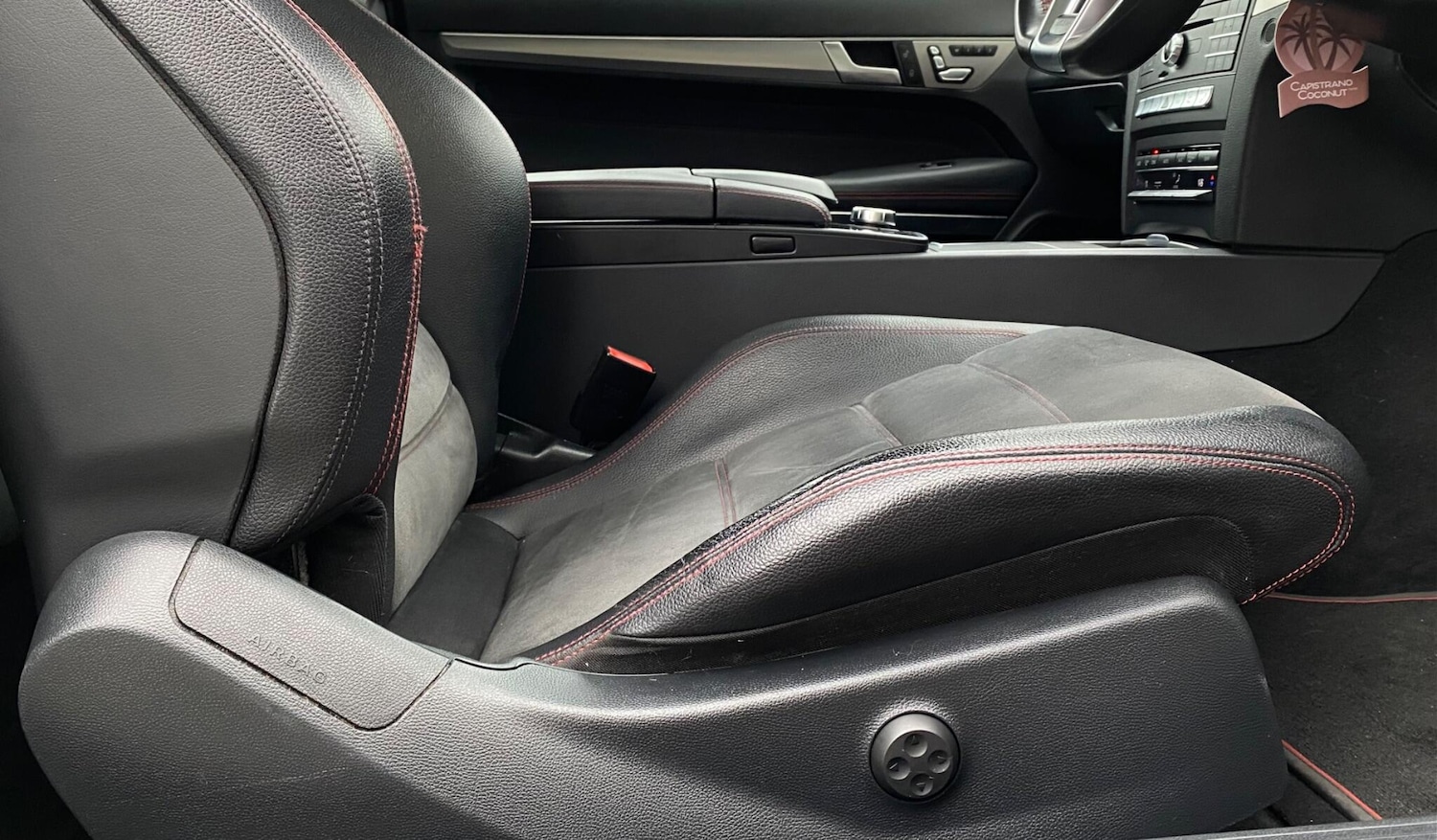 Used Mercedes-Benz E Class 2016 for sale - 76607098: Photo 14