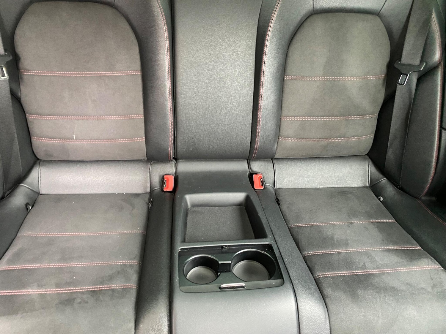 Used Mercedes-Benz E Class 2016 for sale - 76607098: Photo 24