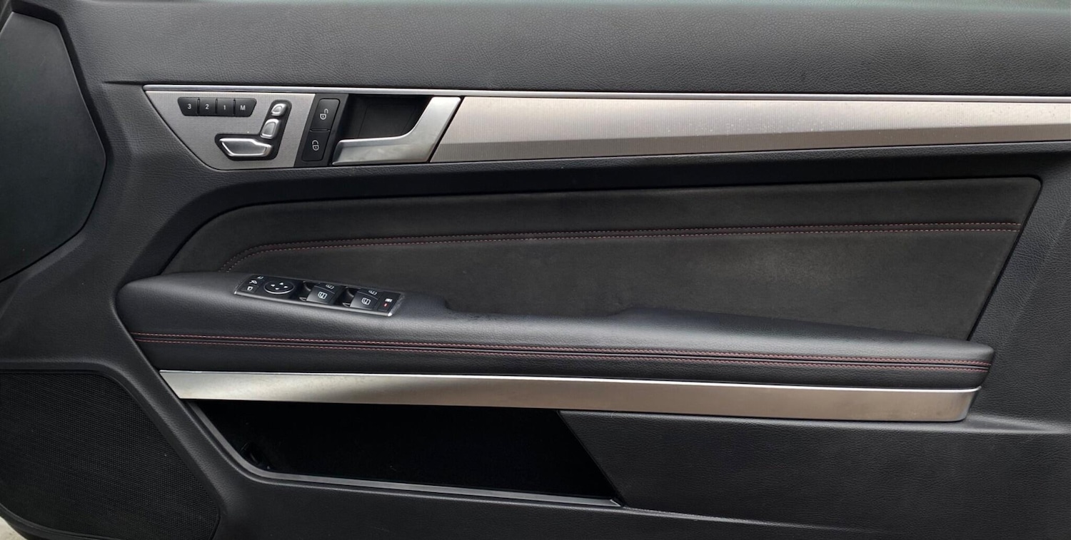 Used Mercedes-Benz E Class 2016 for sale - 76607098: Photo 59