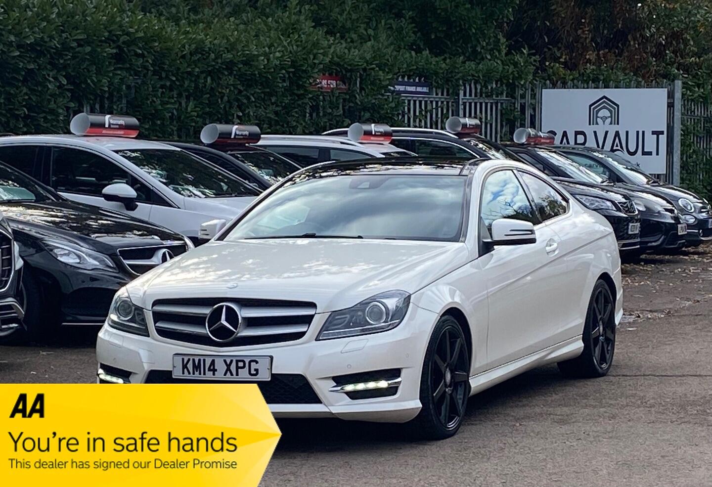 Used Mercedes-Benz C Class 2014 for sale - 76484855: Photo 1