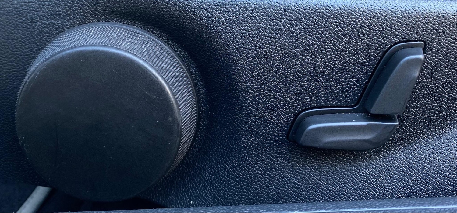 Used Mercedes-Benz C Class 2014 for sale - 76484855: Photo 44