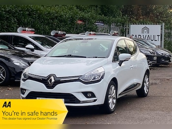 Used Renault Clio 2017 for sale - 76522004: Photo