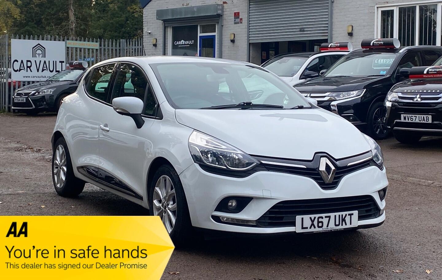 Used Renault Clio 2017 for sale - 76522004: Photo 26