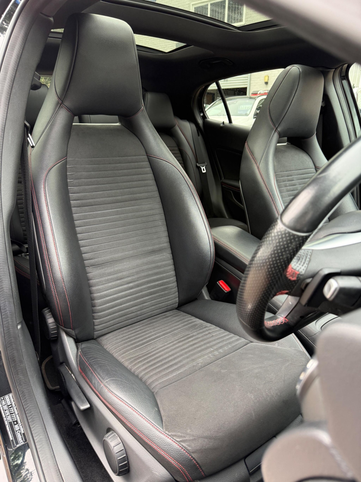 Used Mercedes-Benz GLA 2015 for sale - 76370277: Photo 14
