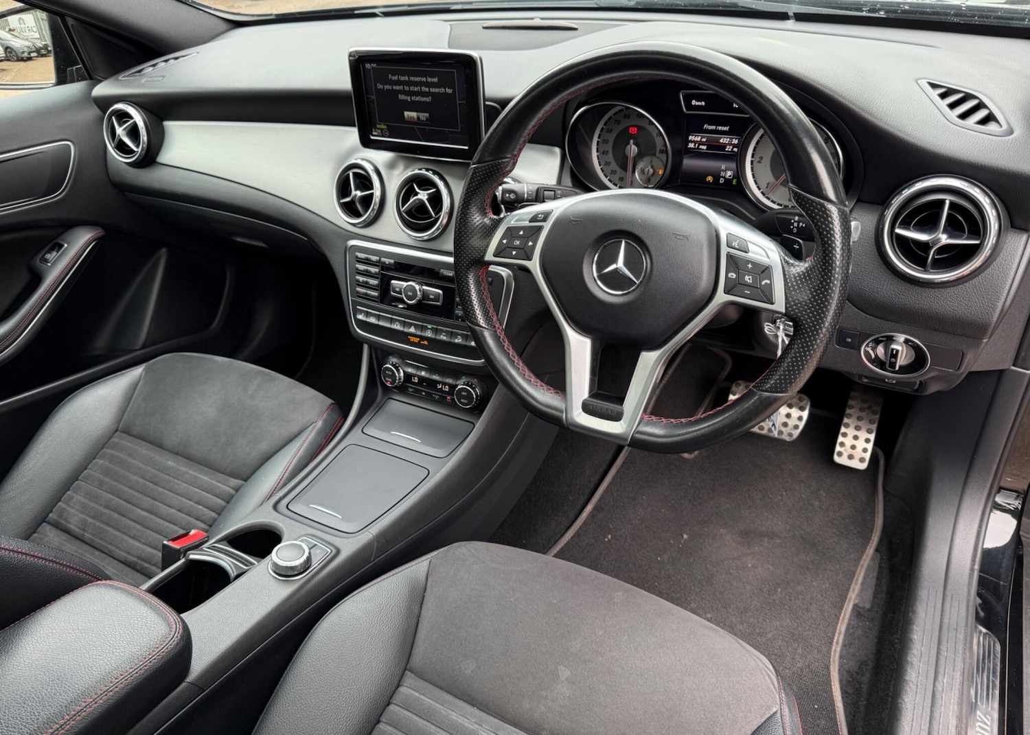 Used Mercedes-Benz GLA 2015 for sale - 76370277: Photo 16