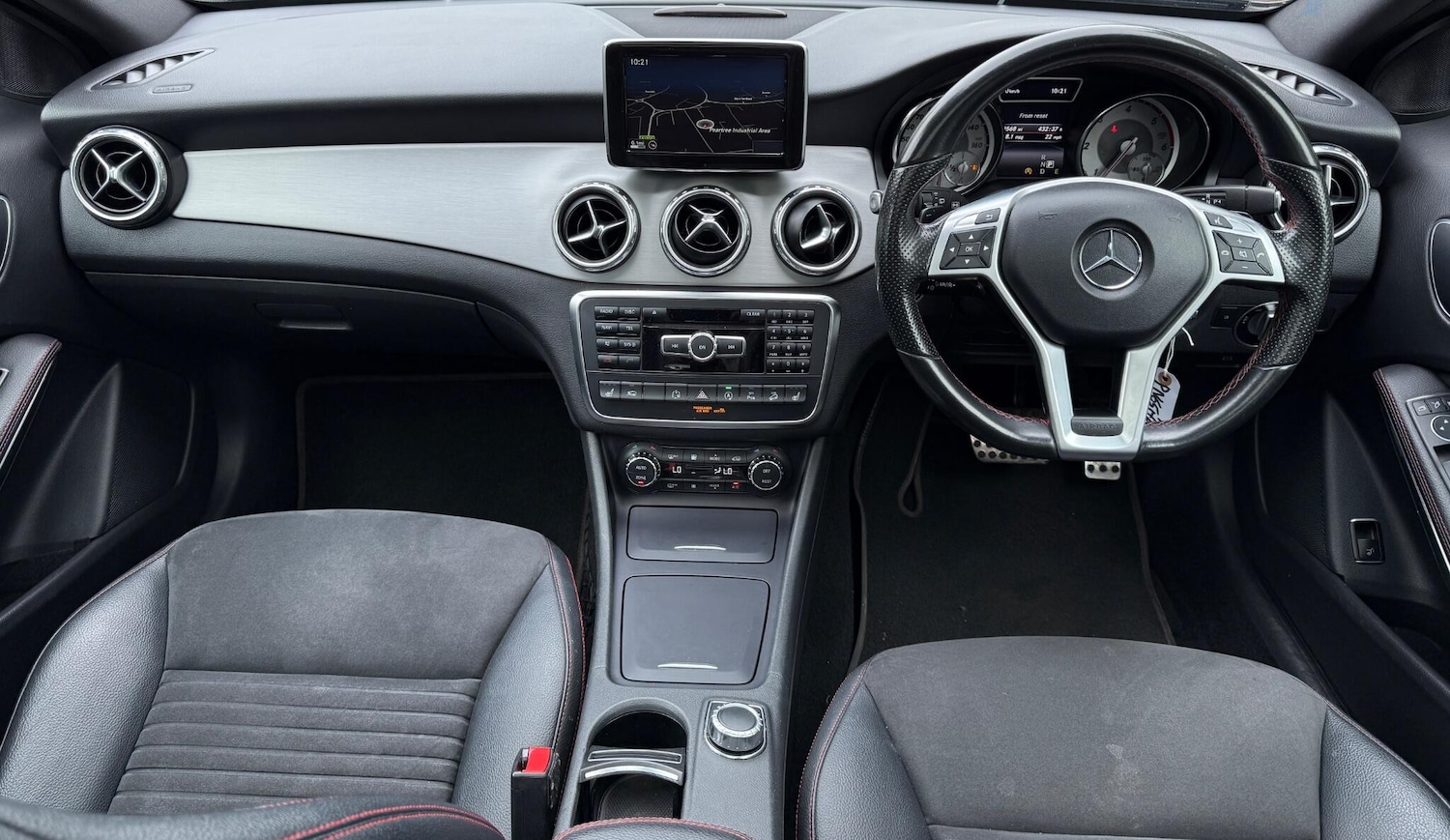 Used Mercedes-Benz GLA 2015 for sale - 76370277: Photo 17