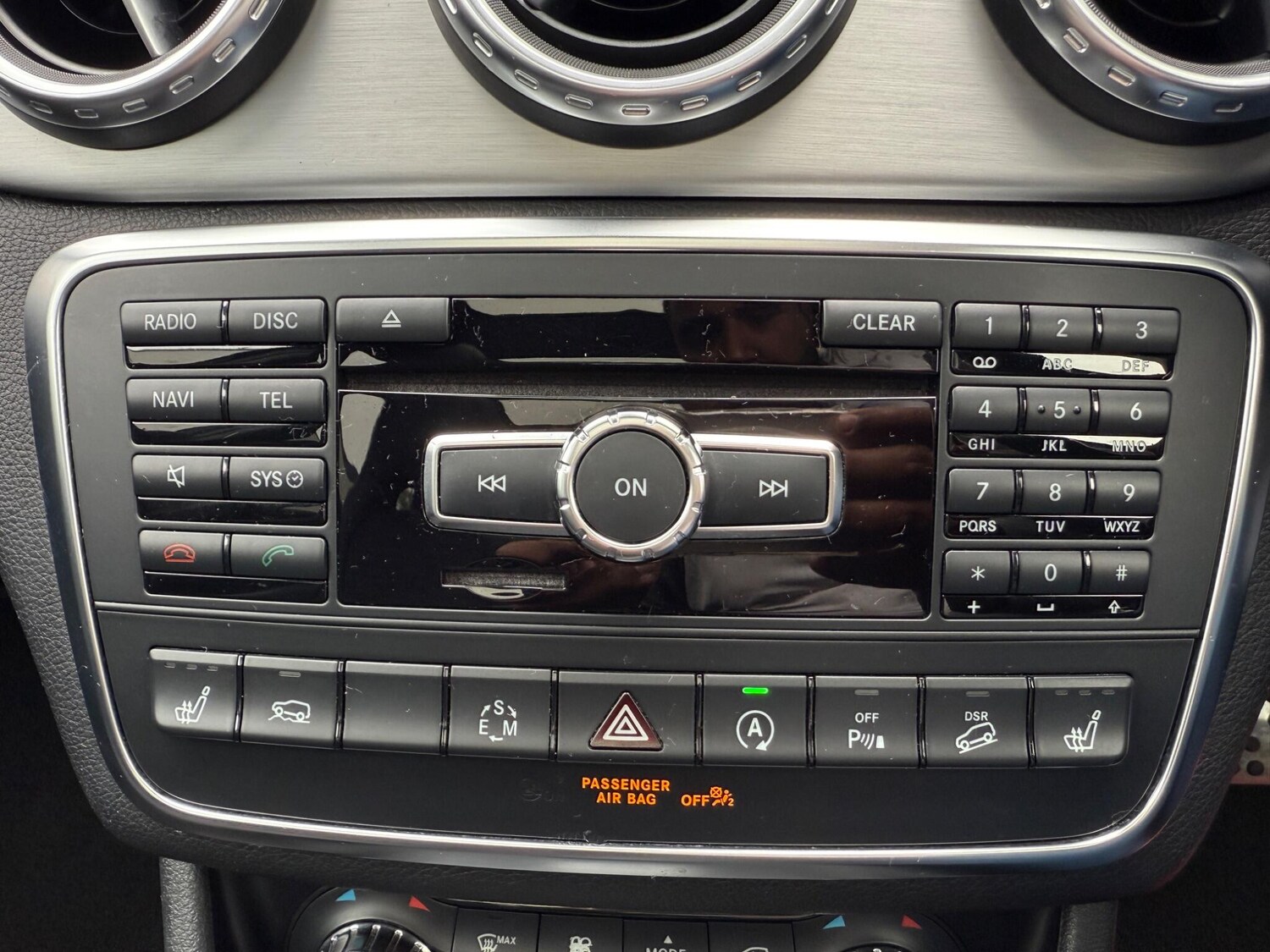 Used Mercedes-Benz GLA 2015 for sale - 76370277: Photo 50