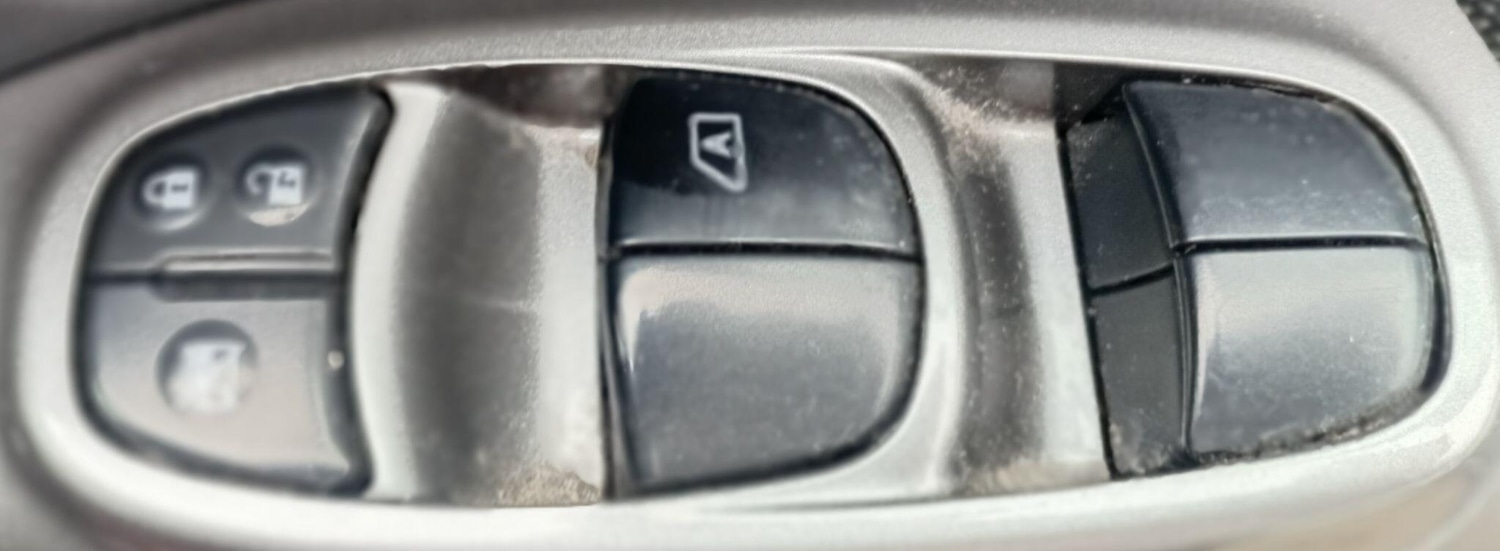 Used Nissan Juke 2012 for sale - 76440670: Photo 26