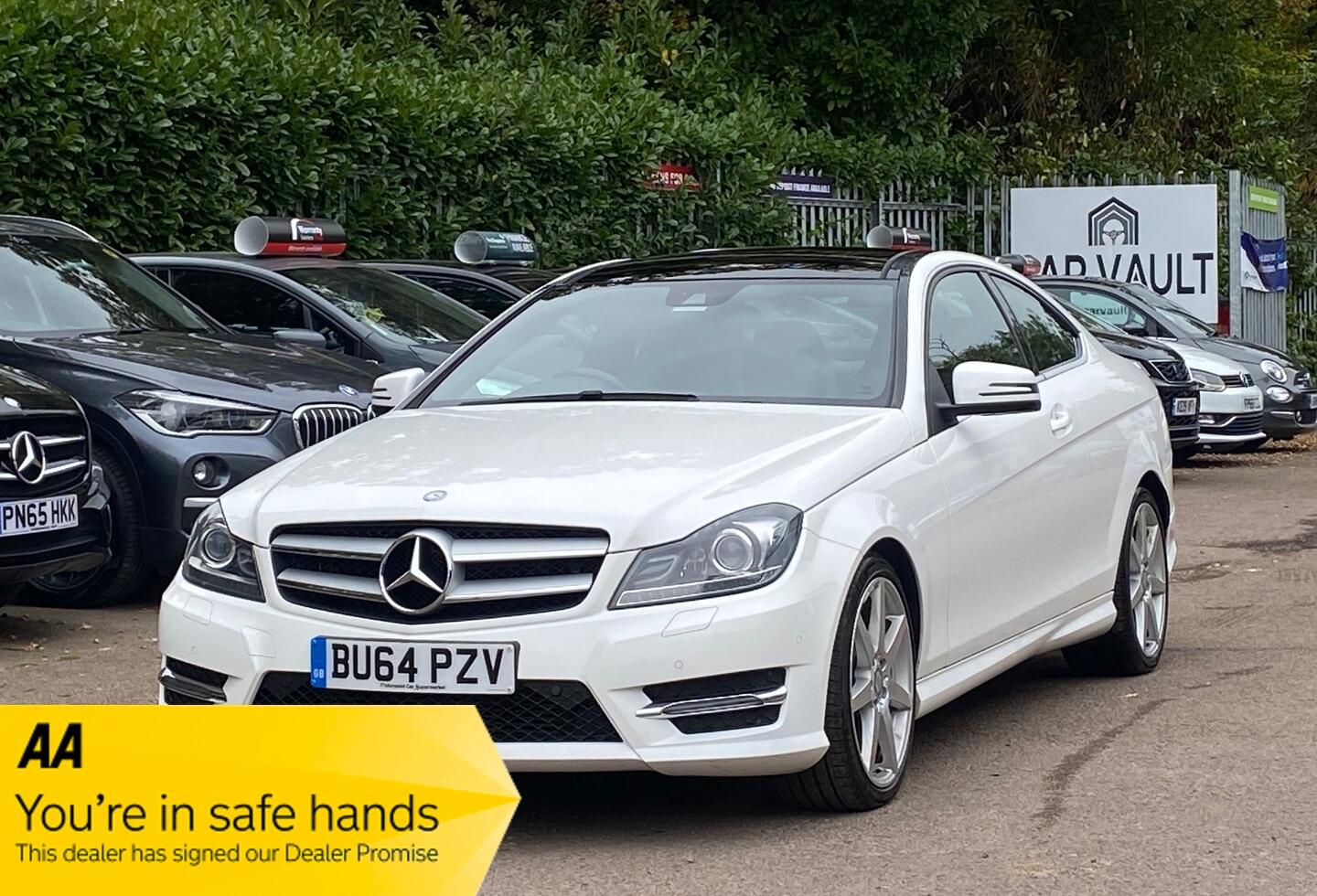 Used Mercedes-Benz C Class 2014 for sale - 76370362: Photo 1