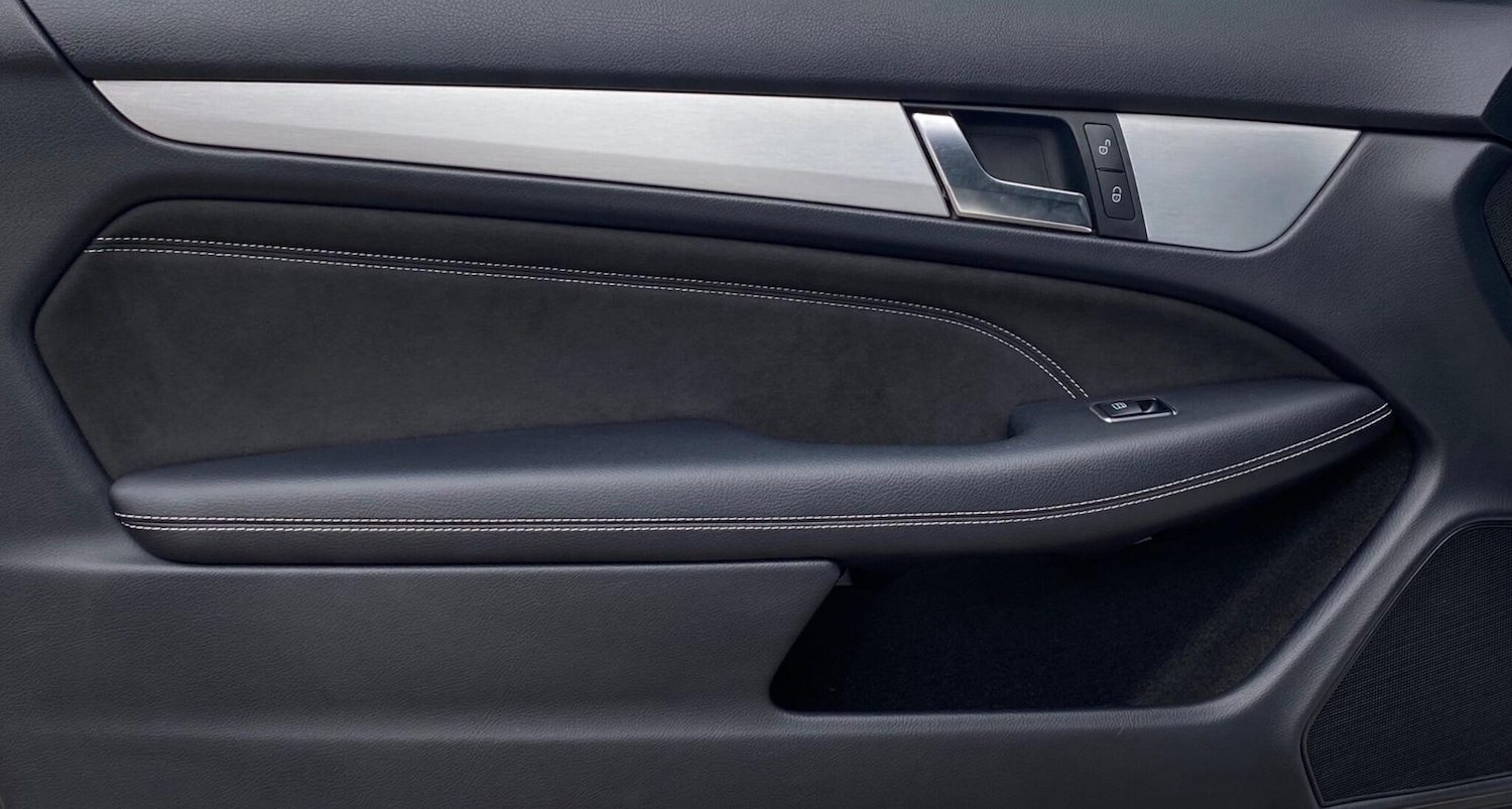 Used Mercedes-Benz C Class 2014 for sale - 76370362: Photo 14