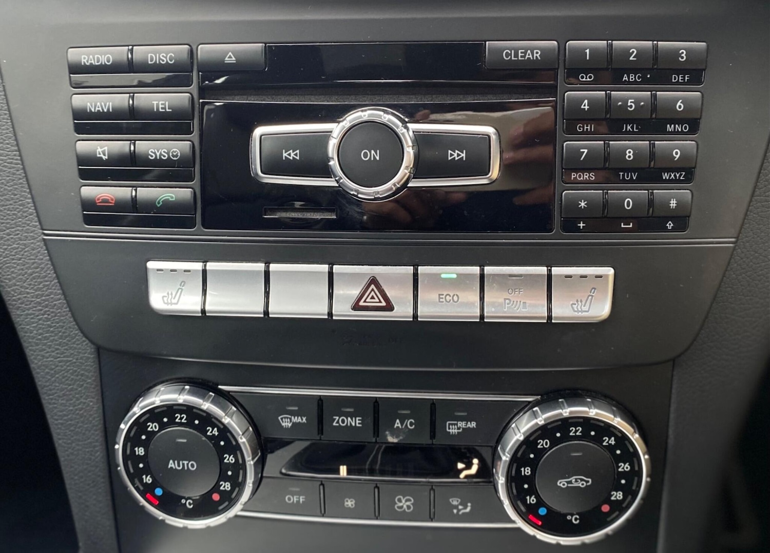 Used Mercedes-Benz C Class 2014 for sale - 76370362: Photo 34