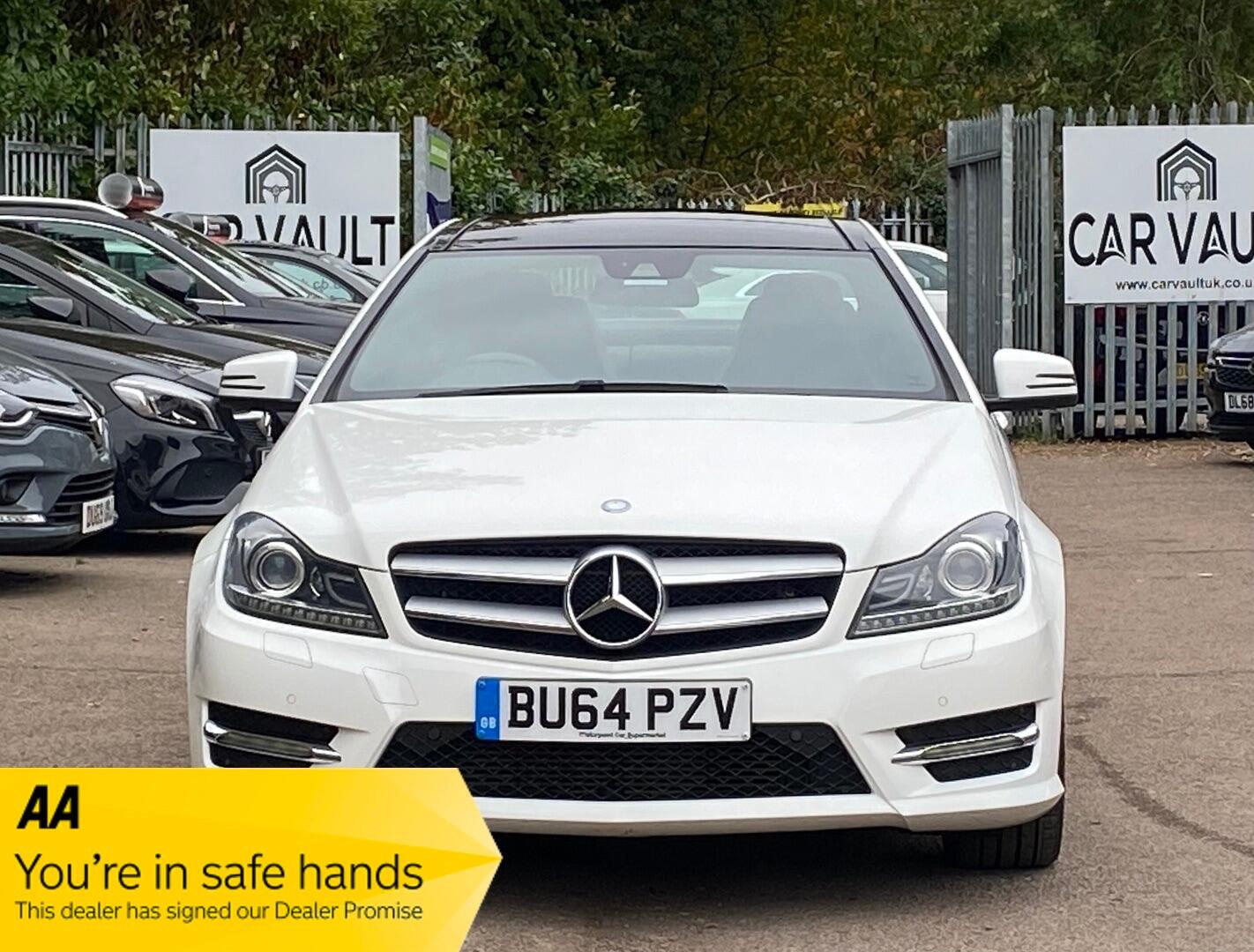 Used Mercedes-Benz C Class 2014 for sale - 76370362: Photo 4