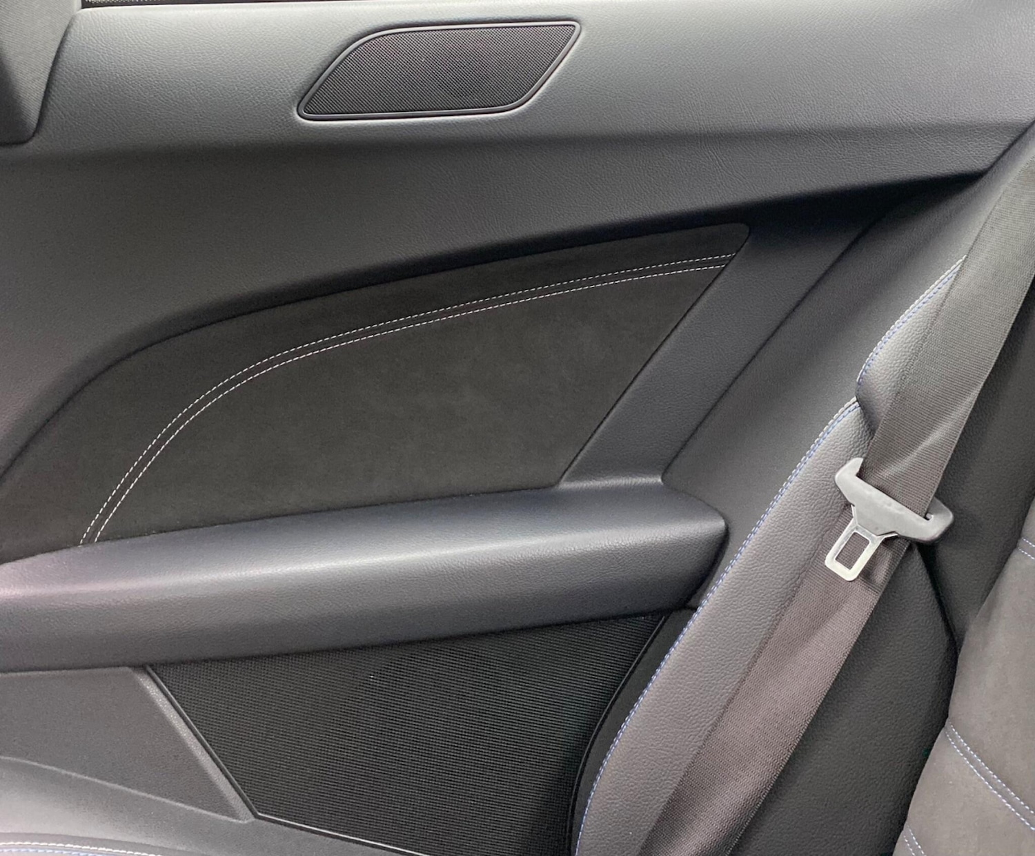 Used Mercedes-Benz C Class 2014 for sale - 76370362: Photo 47