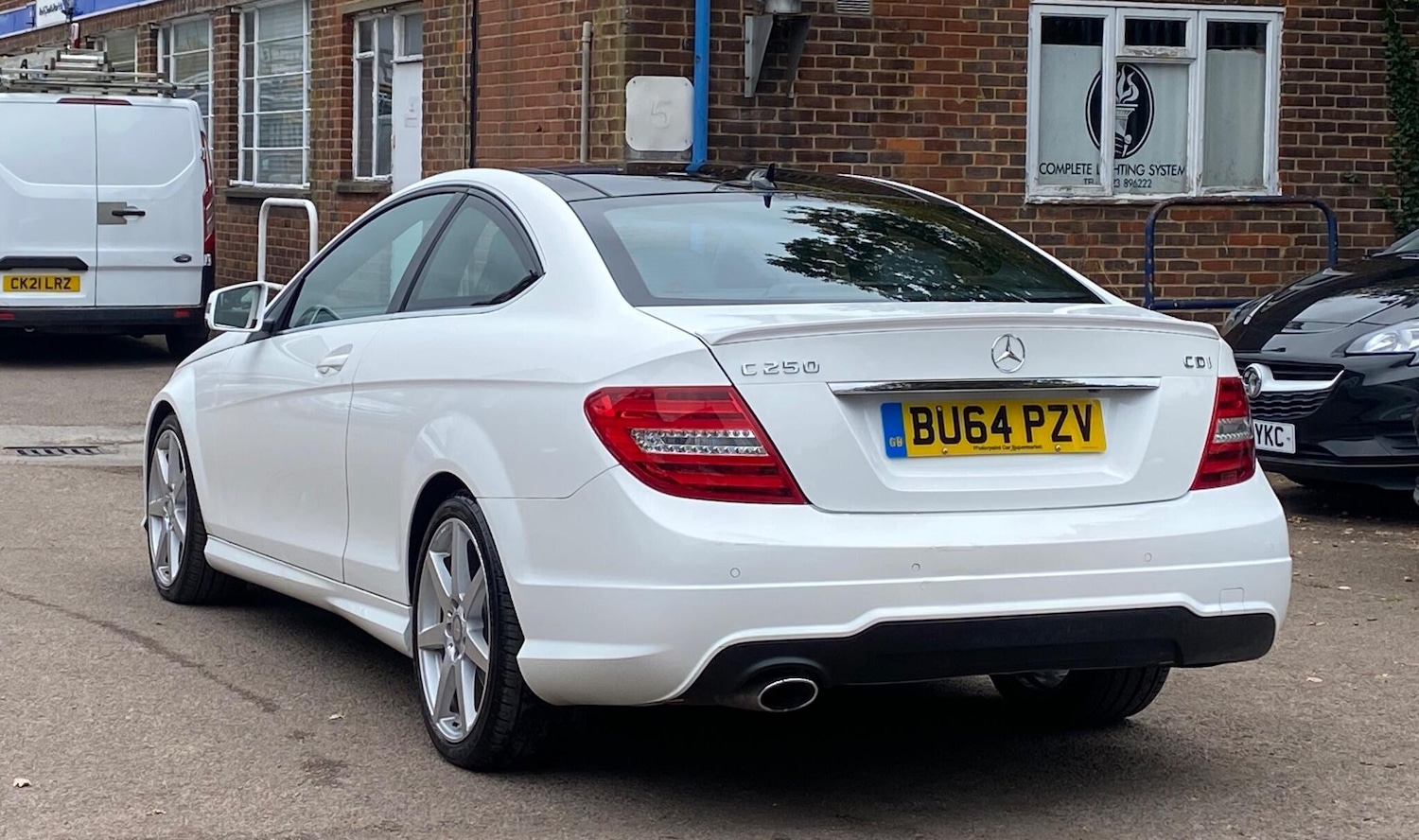 Used Mercedes-Benz C Class 2014 for sale - 76370362: Photo 8