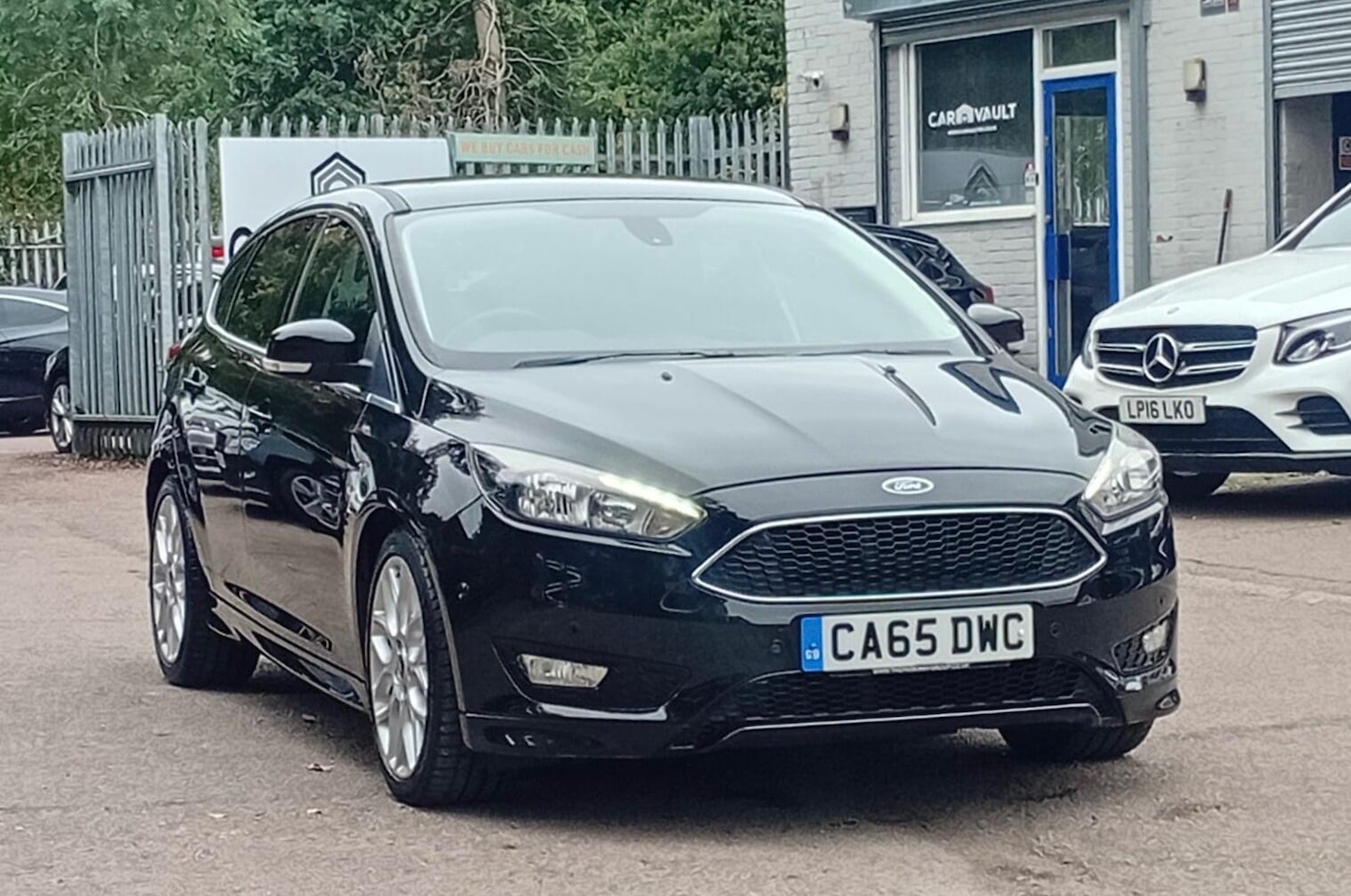 Used Ford Focus 2015 for sale - 76371442: Photo 13