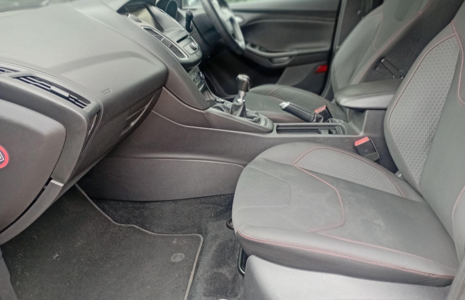 Used Ford Focus 2015 for sale - 76371442: Photo 16
