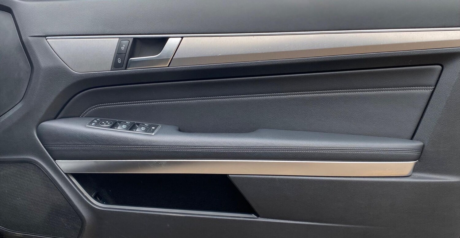 Used Mercedes-Benz E Class 2014 for sale - 76370334: Photo 16