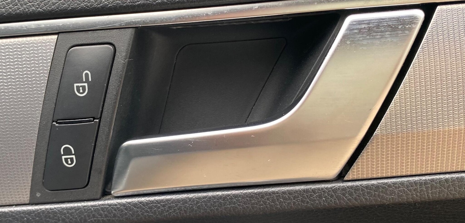 Used Mercedes-Benz E Class 2014 for sale - 76370334: Photo 18