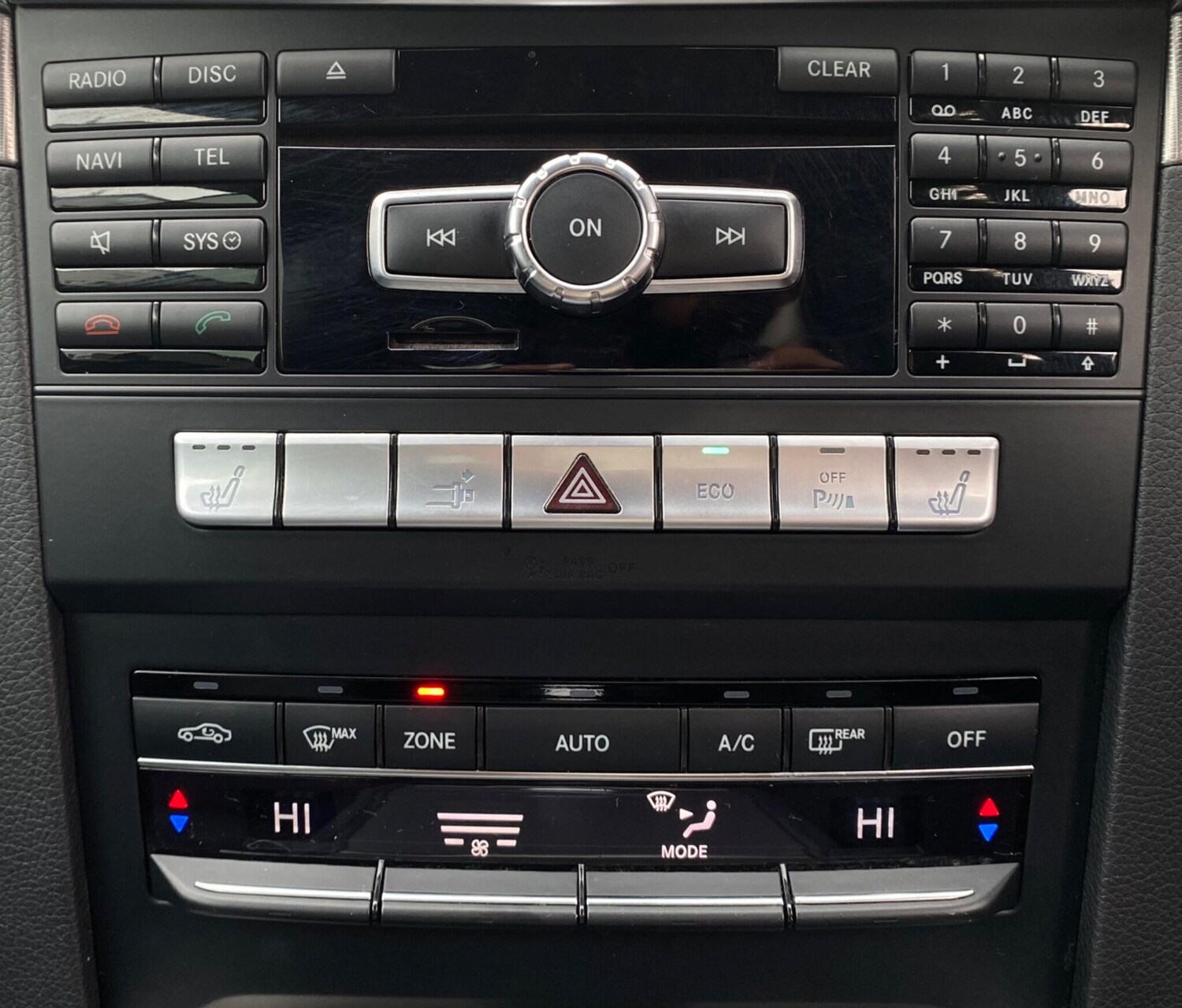 Used Mercedes-Benz E Class 2014 for sale - 76370334: Photo 29