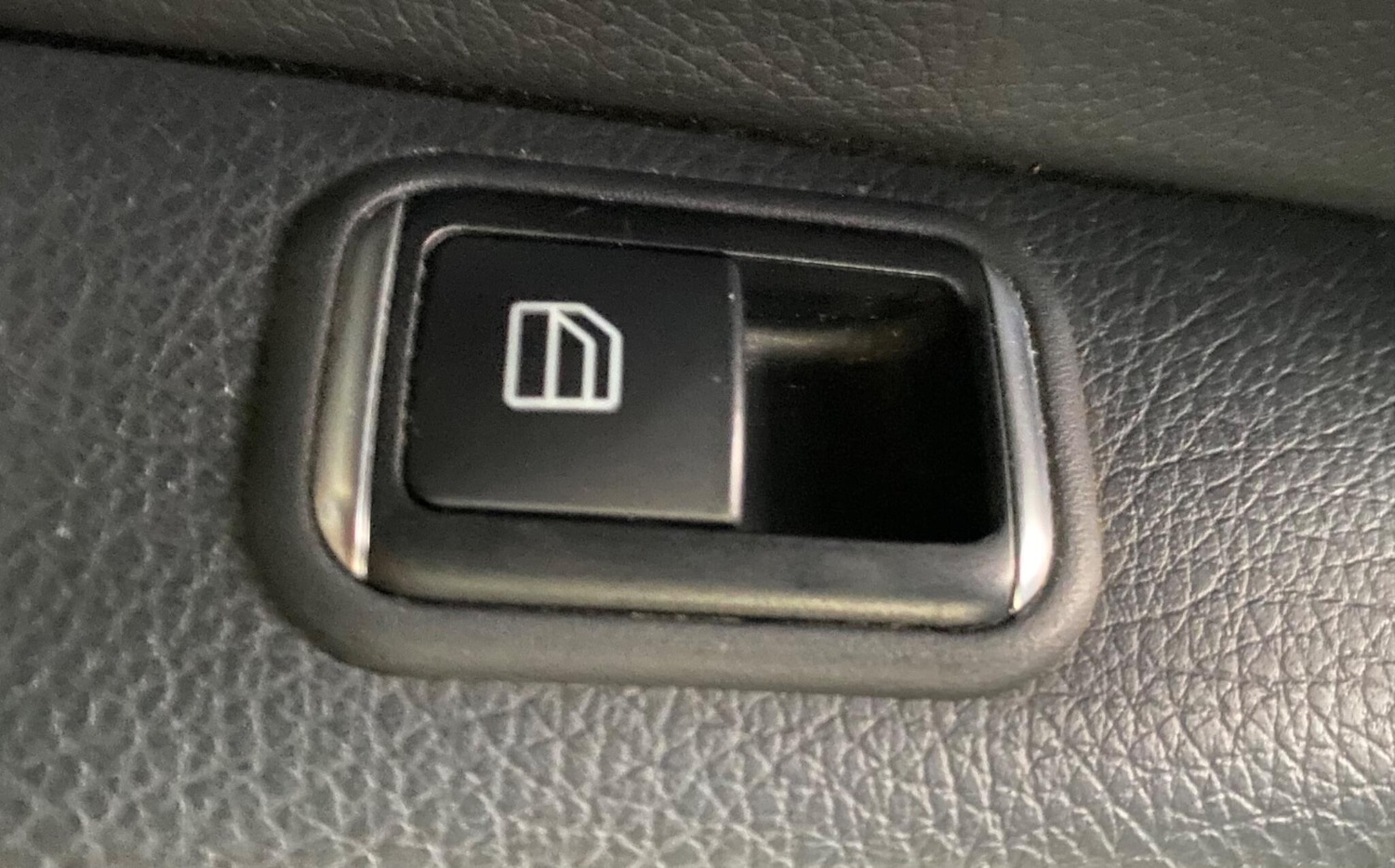 Used Mercedes-Benz E Class 2014 for sale - 76370334: Photo 50