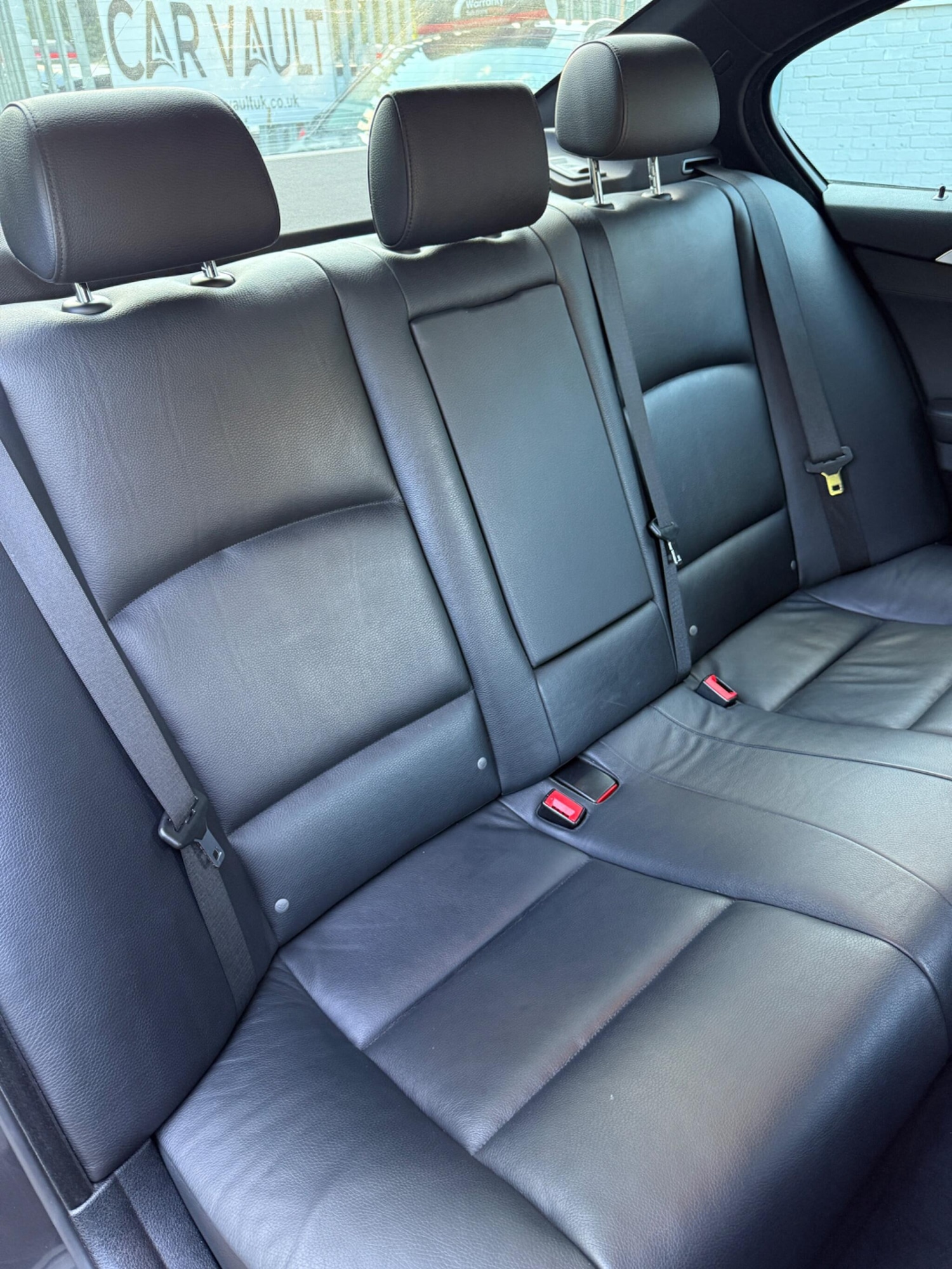 Used BMW 5 Series 2012 for sale - 76371172: Photo 18