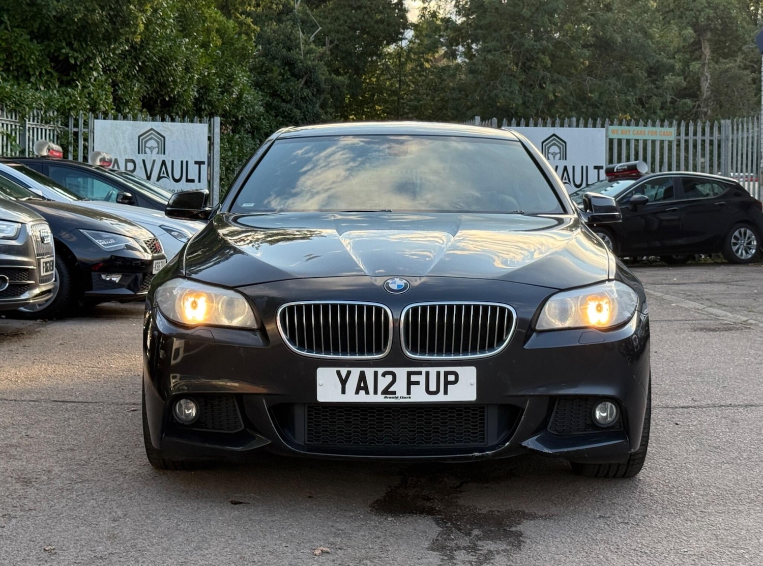 Used BMW 5 Series 2012 for sale - 76371172: Photo 2