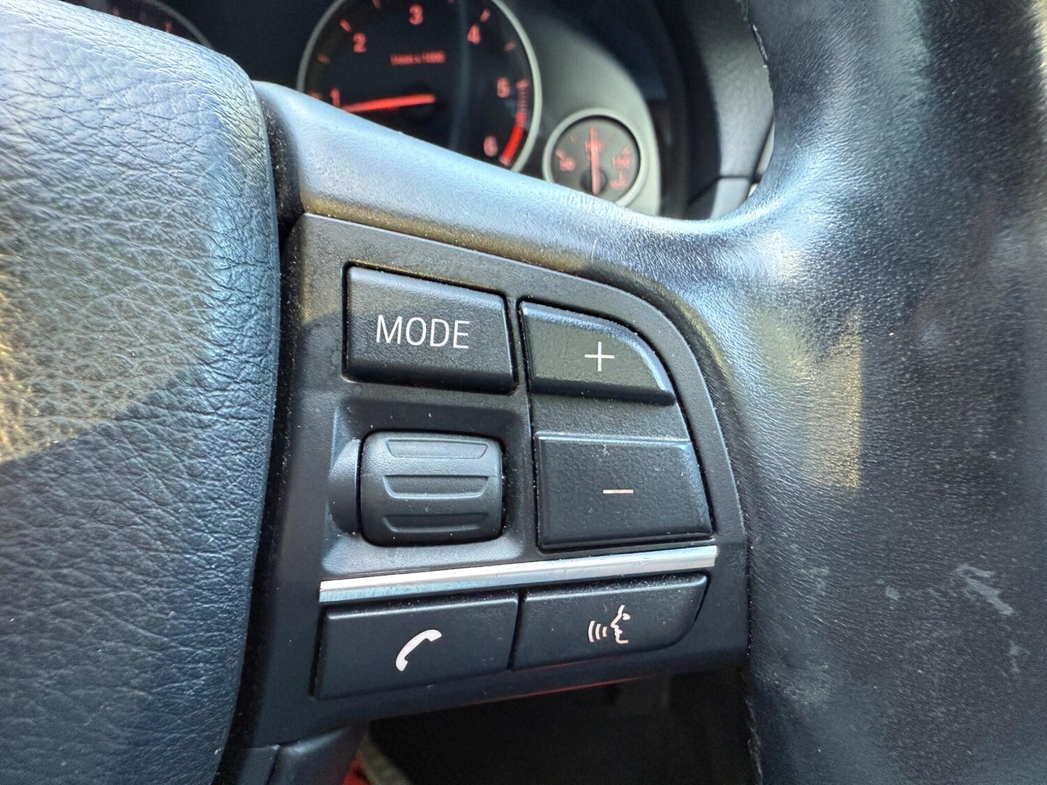 Used BMW 5 Series 2012 for sale - 76371172: Photo 36