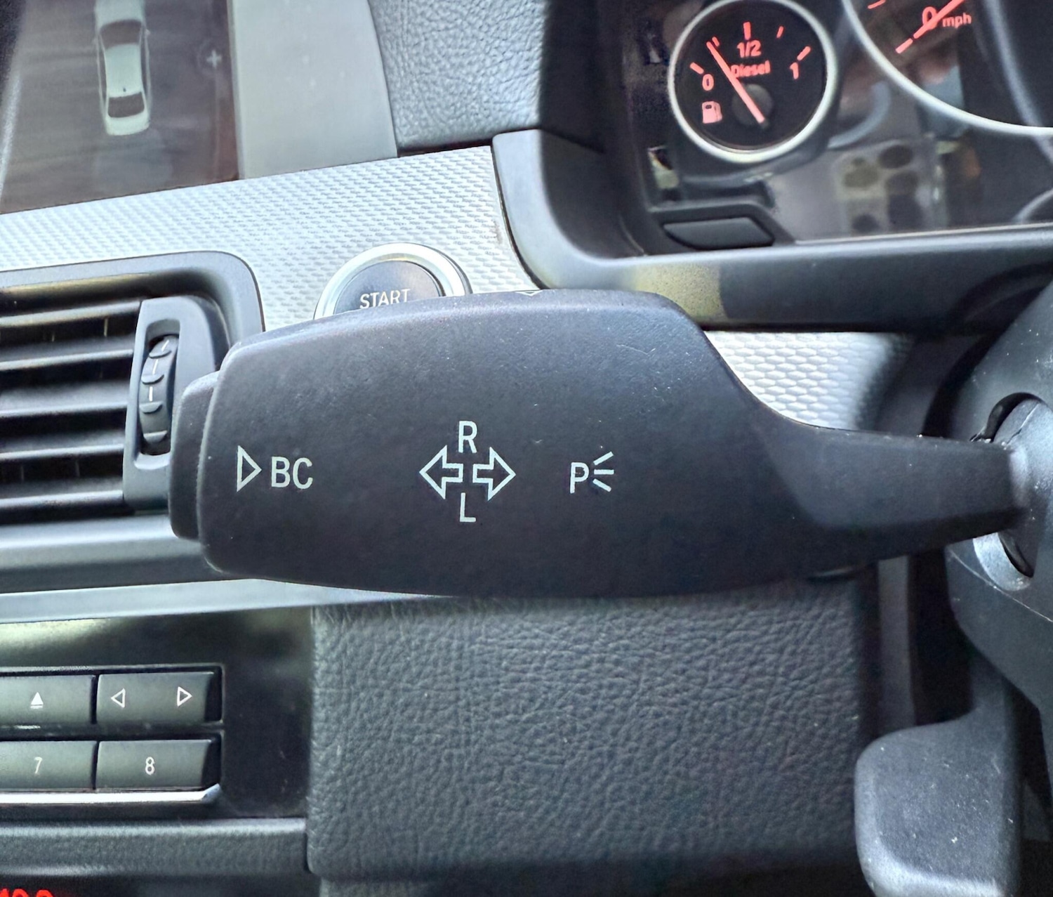 Used BMW 5 Series 2012 for sale - 76371172: Photo 39