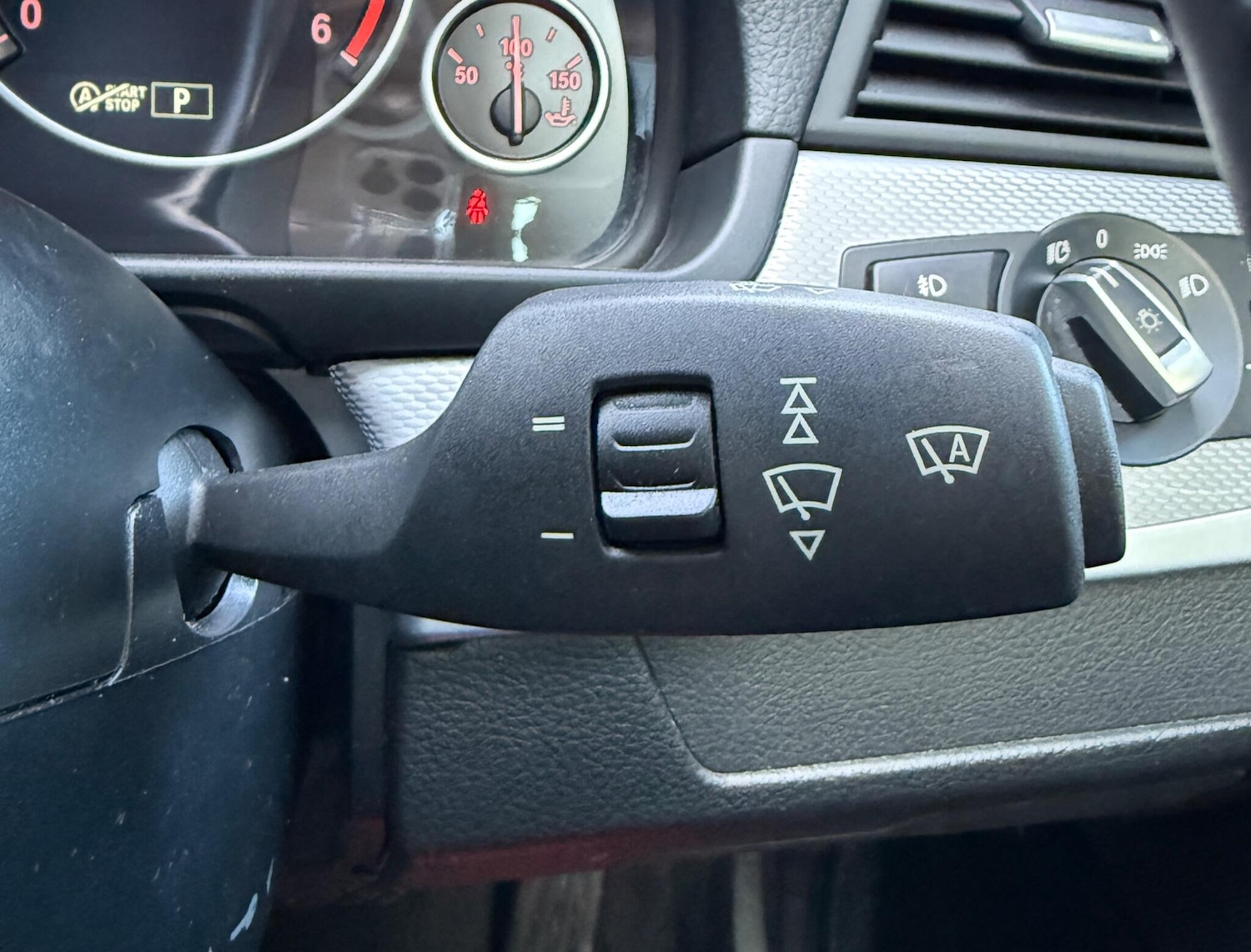 Used BMW 5 Series 2012 for sale - 76371172: Photo 40