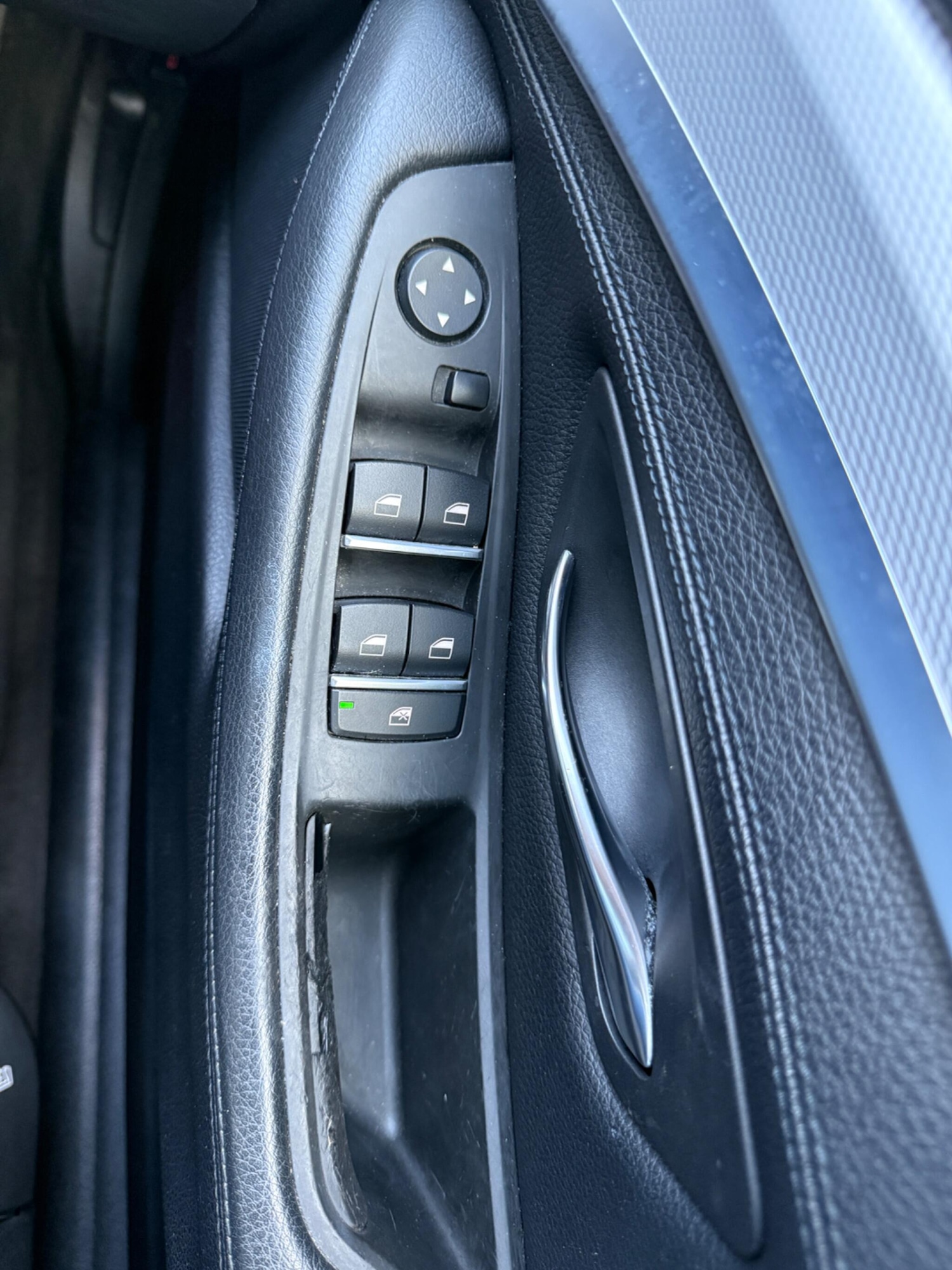 Used BMW 5 Series 2012 for sale - 76371172: Photo 41