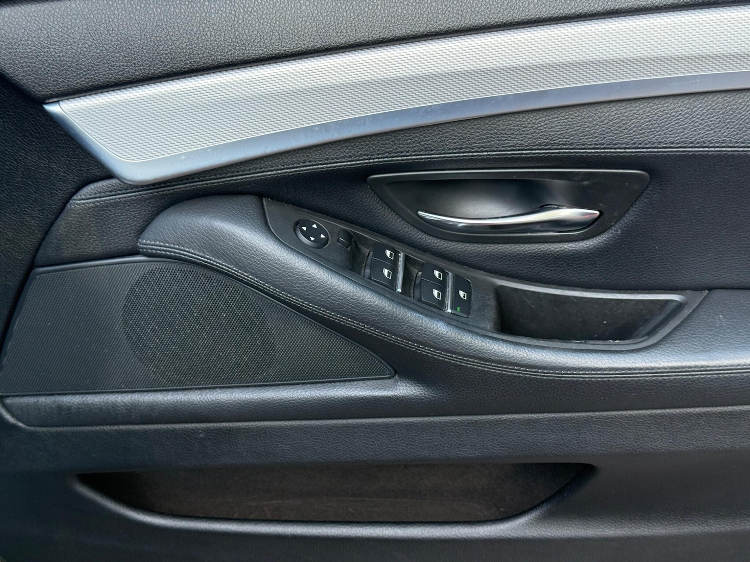 Used BMW 5 Series 2012 for sale - 76371172: Photo 45