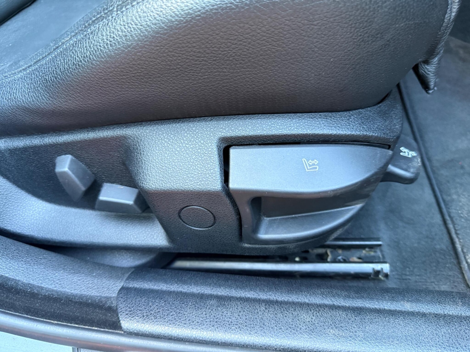 Used BMW 5 Series 2012 for sale - 76371172: Photo 46