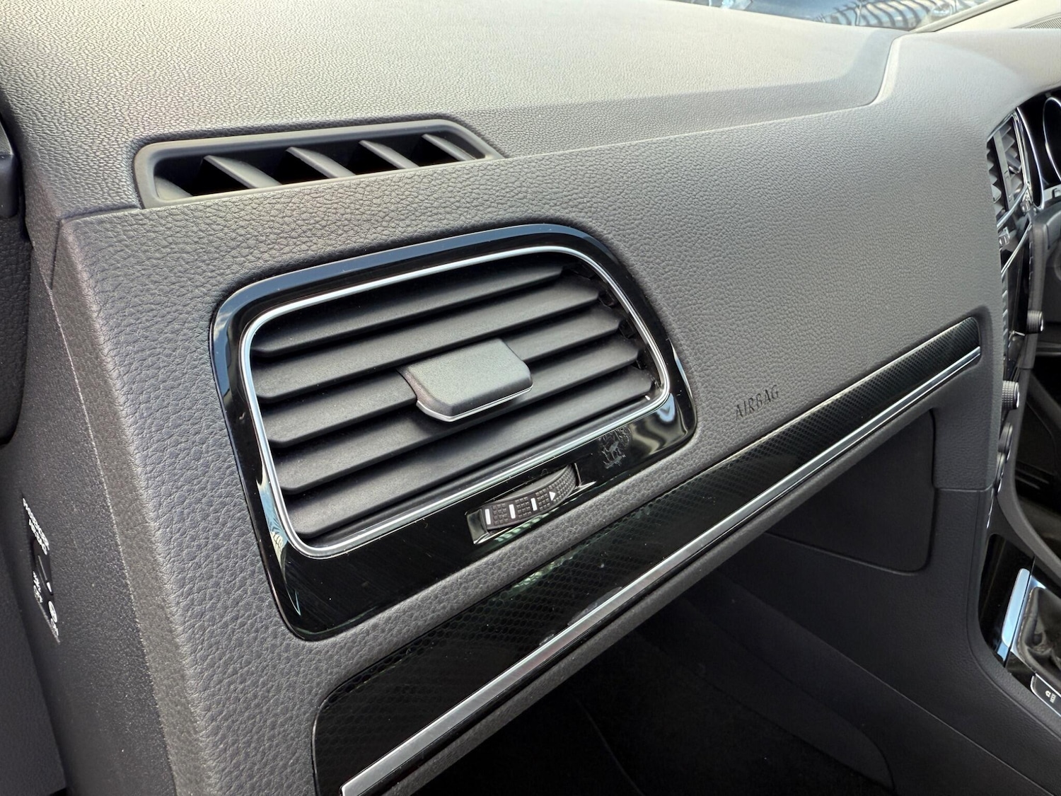 Used Volkswagen Golf 2013 for sale - 76370110: Photo 27