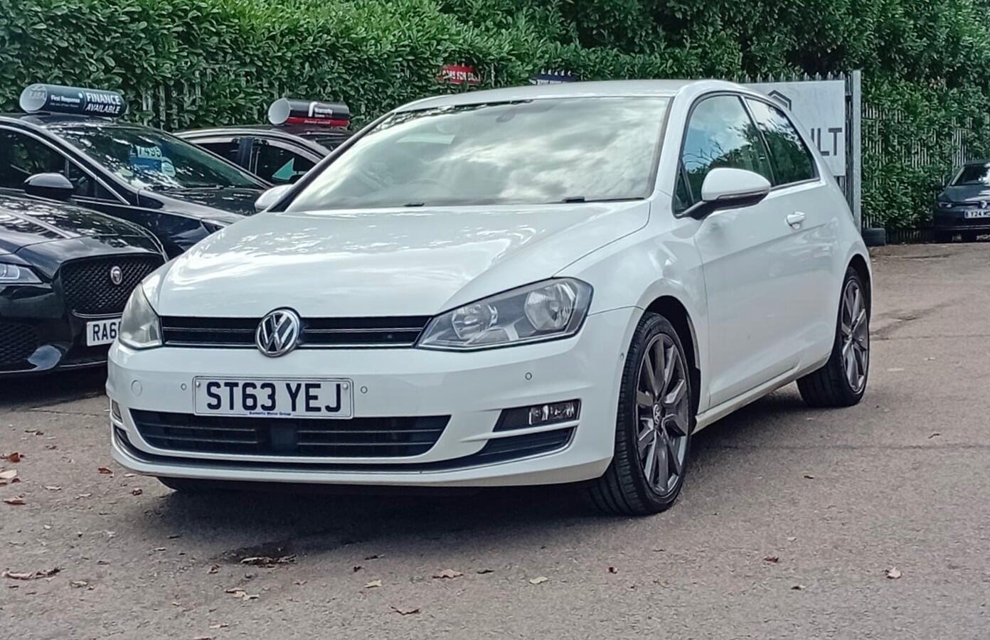 Used Volkswagen Golf 2013 for sale - 76370110: Photo 5