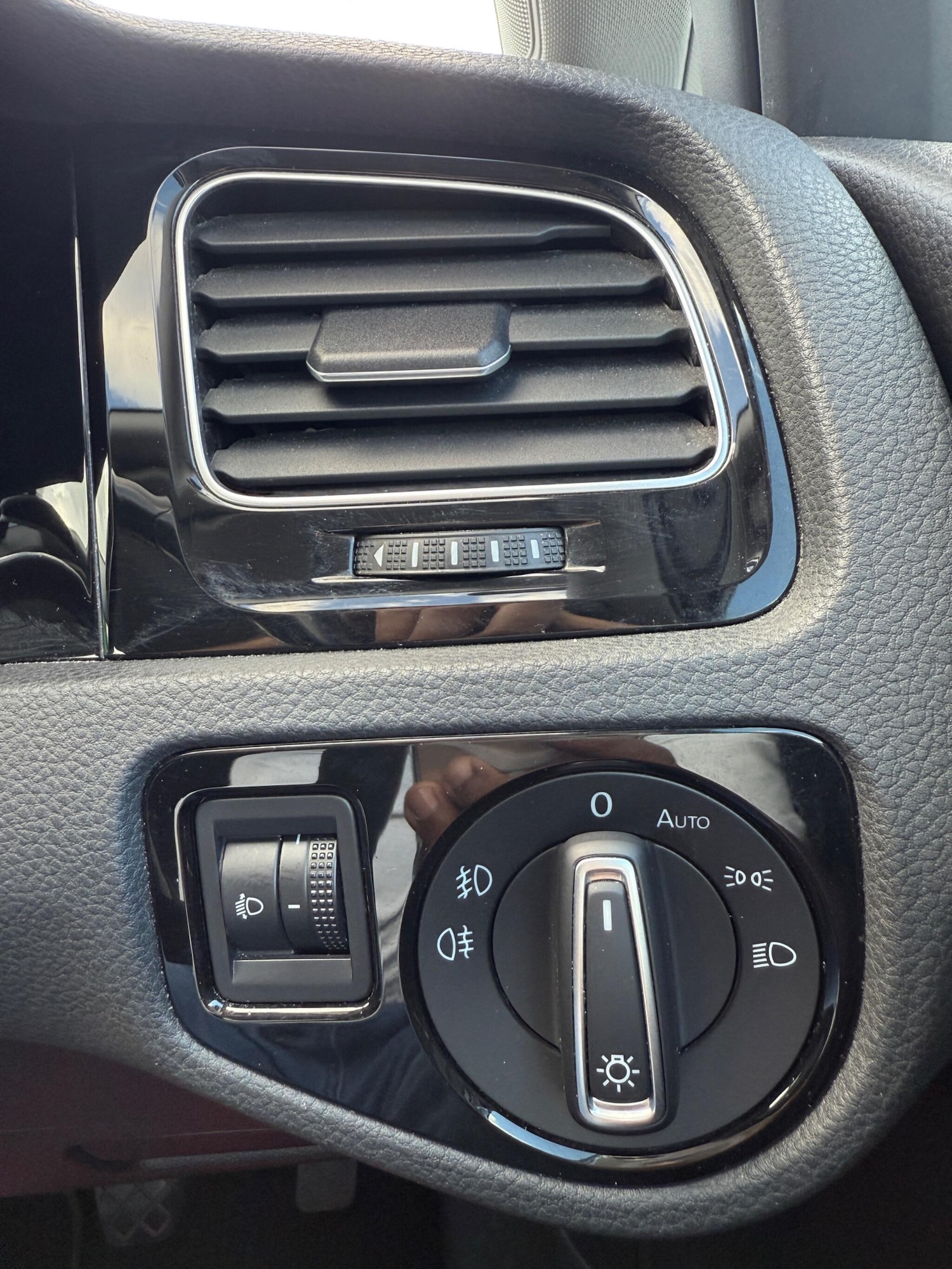 Used Volkswagen Golf 2013 for sale - 76370110: Photo 56