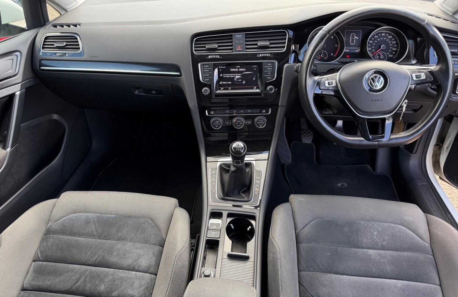 Used Volkswagen Golf 2013 for sale - 76370110: Photo 61
