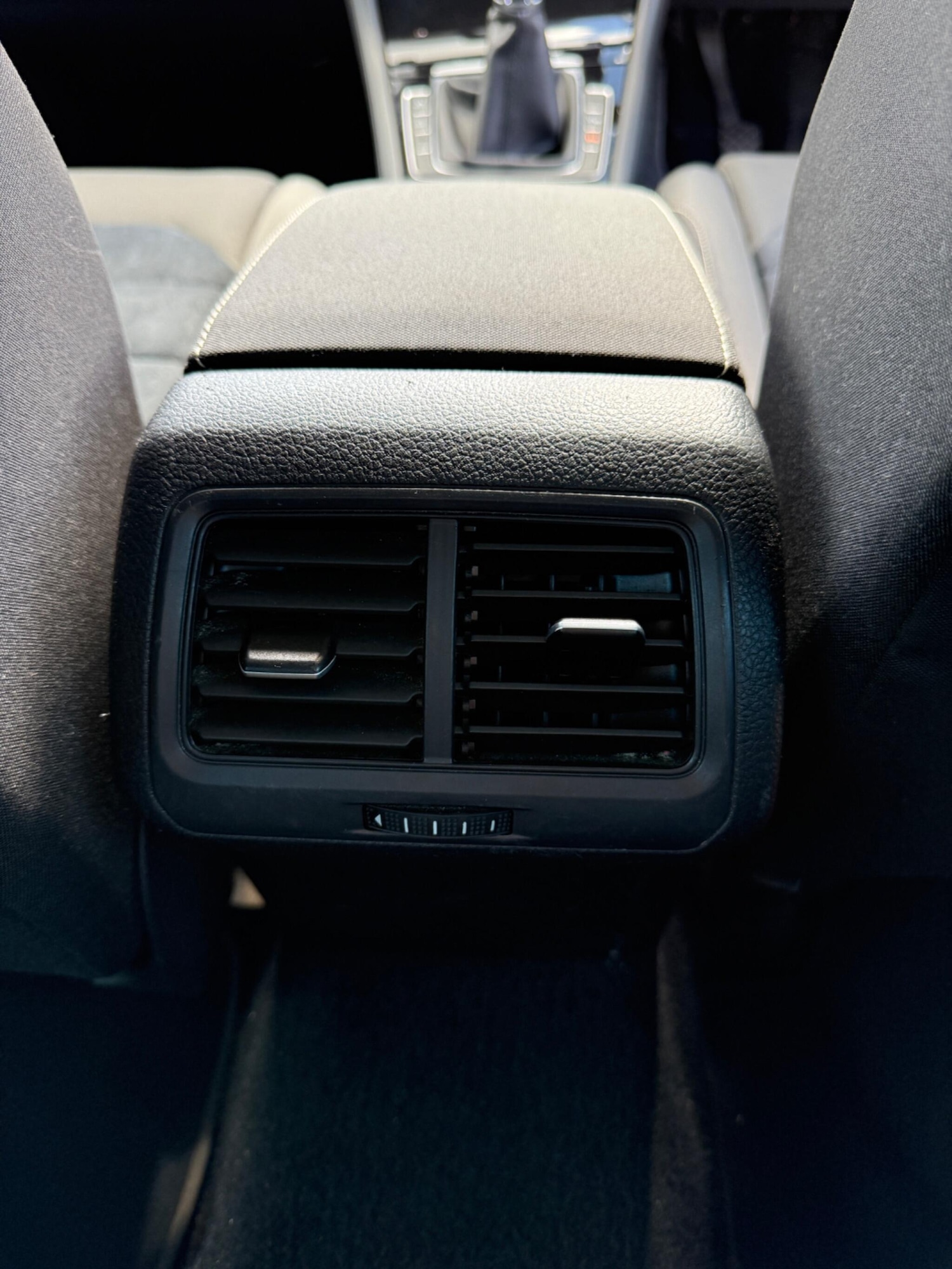 Used Volkswagen Golf 2013 for sale - 76370110: Photo 63