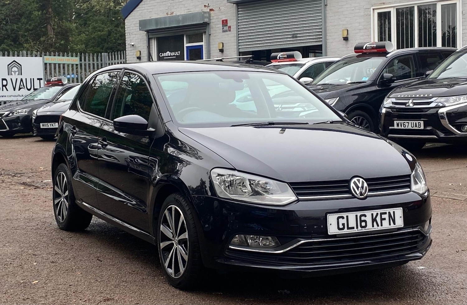 Used Volkswagen Polo 2016 for sale - 76657710: Photo 13