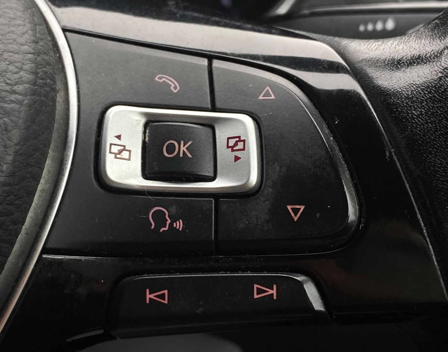 Used Volkswagen Polo 2016 for sale - 76657710: Photo 34